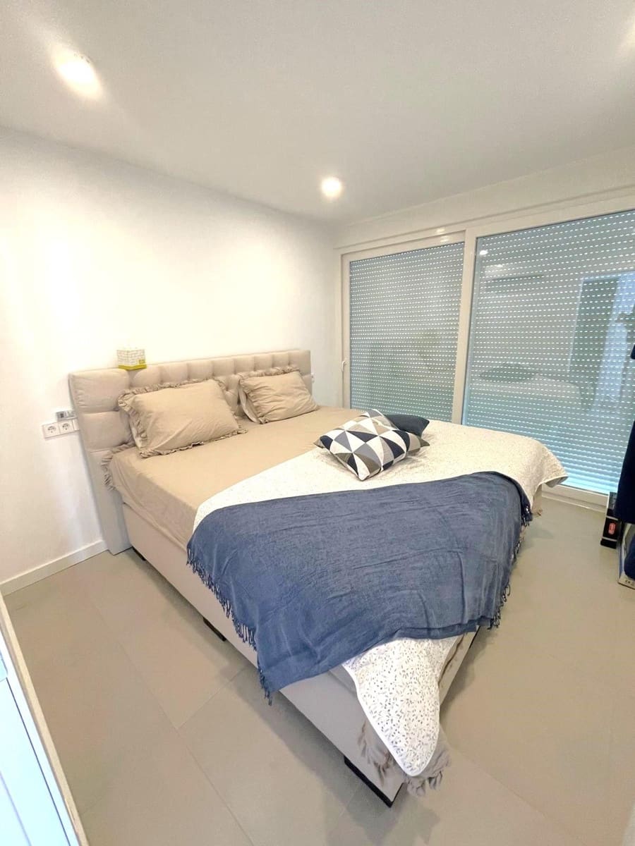 3 soverom Leilighet til leie i Moraira - € 1 600 (Ref: 6889415)