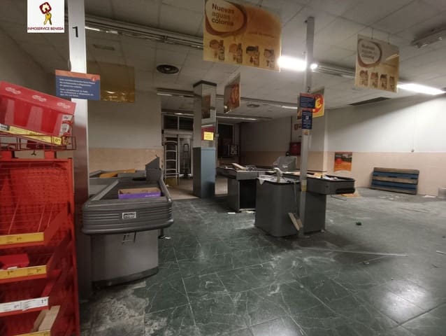 Commercial for sale in Benissa - € 900,000 (Ref: 7087748)