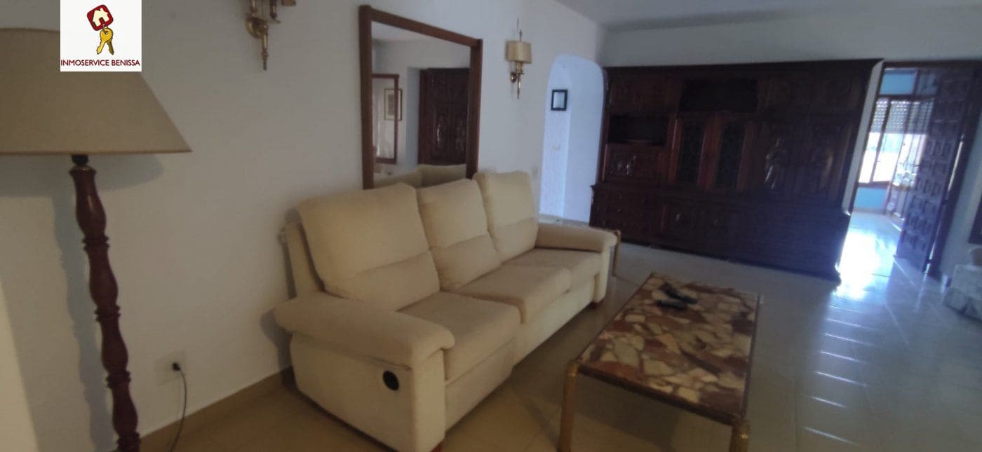 Villa for sale in Benissa with pool garage - € 610,000 (Ref: 7158950)