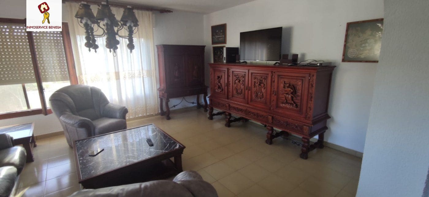 Villa for sale in Benissa with pool garage - € 610,000 (Ref: 7158950)