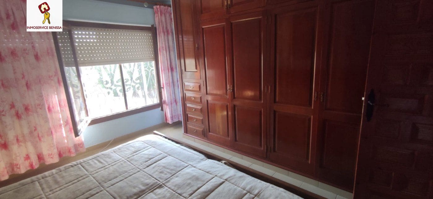 Villa for sale in Benissa with pool garage - € 610,000 (Ref: 7158950)