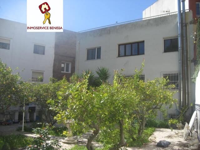 8 soveværelse Byhus til salg i Benissa - € 300.000 (Ref: 7784724)