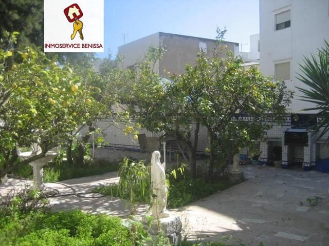 8 soveværelse Byhus til salg i Benissa - € 300.000 (Ref: 7784724)