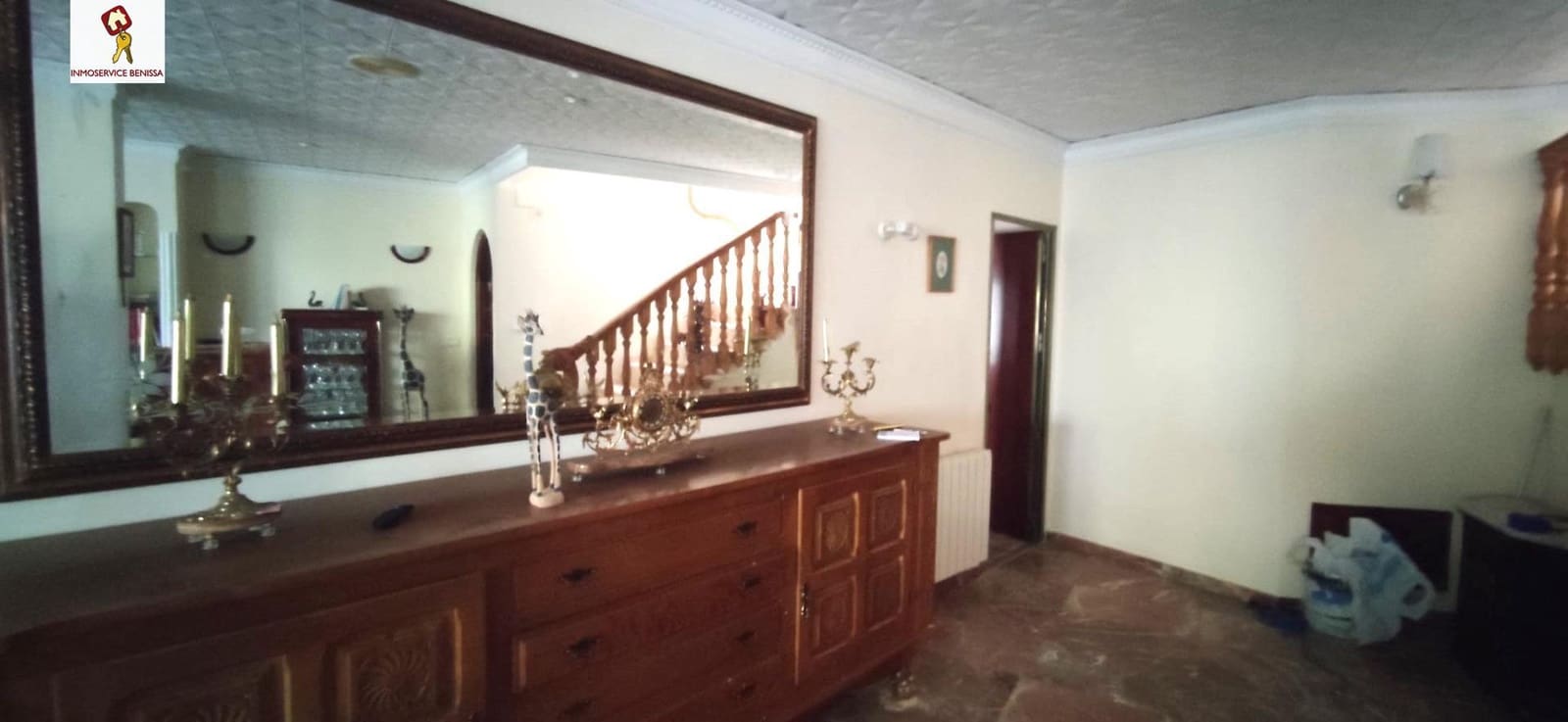 8 soveværelse Byhus til salg i Benissa - € 300.000 (Ref: 7784724)