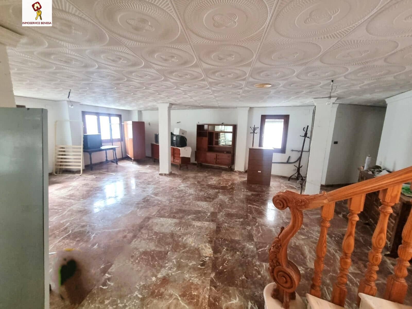 8 soveværelse Byhus til salg i Benissa - € 300.000 (Ref: 7784724)