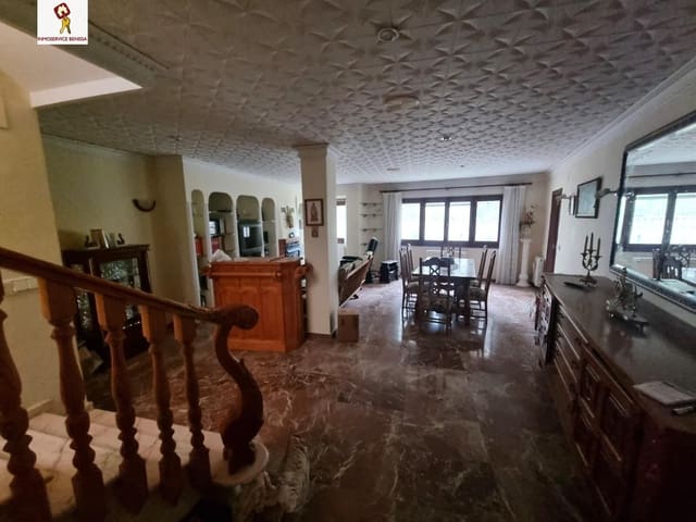 8 soveværelse Byhus til salg i Benissa - € 300.000 (Ref: 7784724)