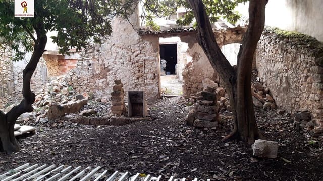 4 soveværelse Byhus til salg i Benissa - € 199.000 (Ref: 8199491)