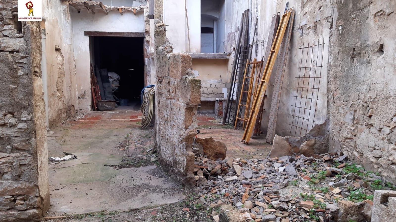 4 sovrum Hus till salu i Benissa - 185 000 € (Ref: 8199491)