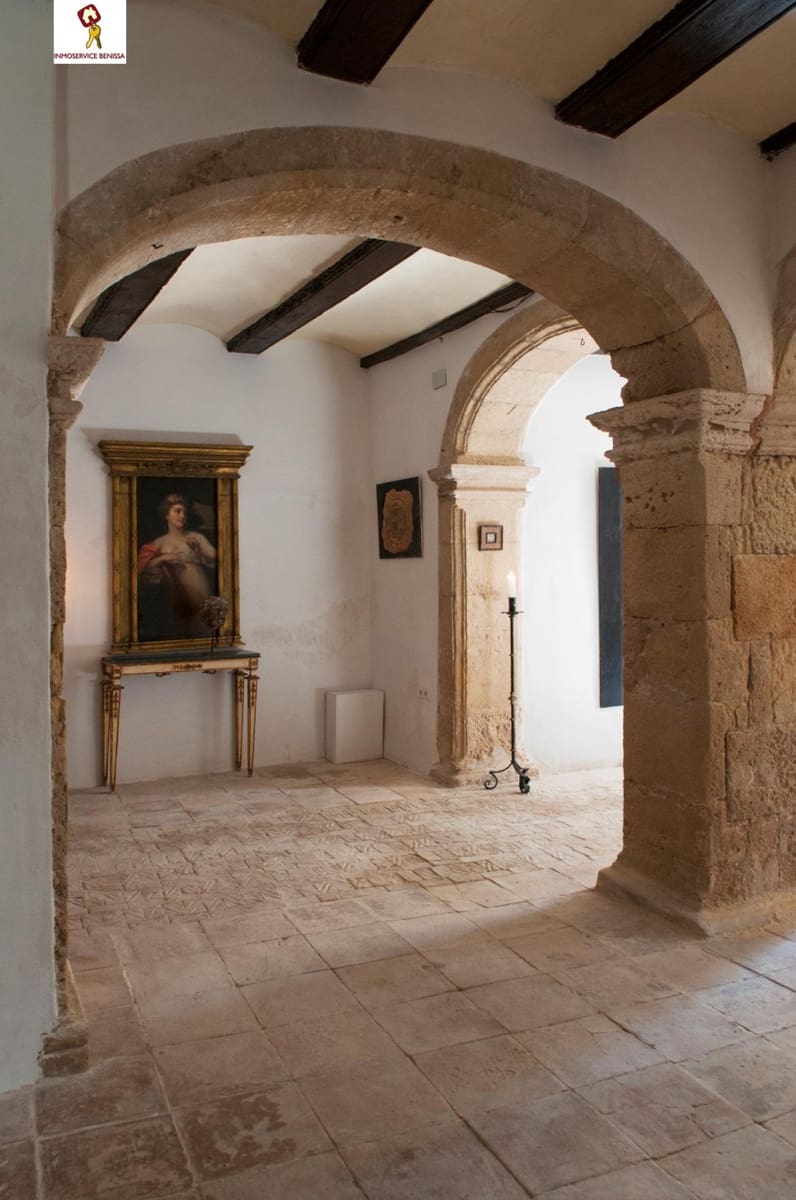 6 soveværelse Byhus til salg i Benissa - € 750.000 (Ref: 8619991)