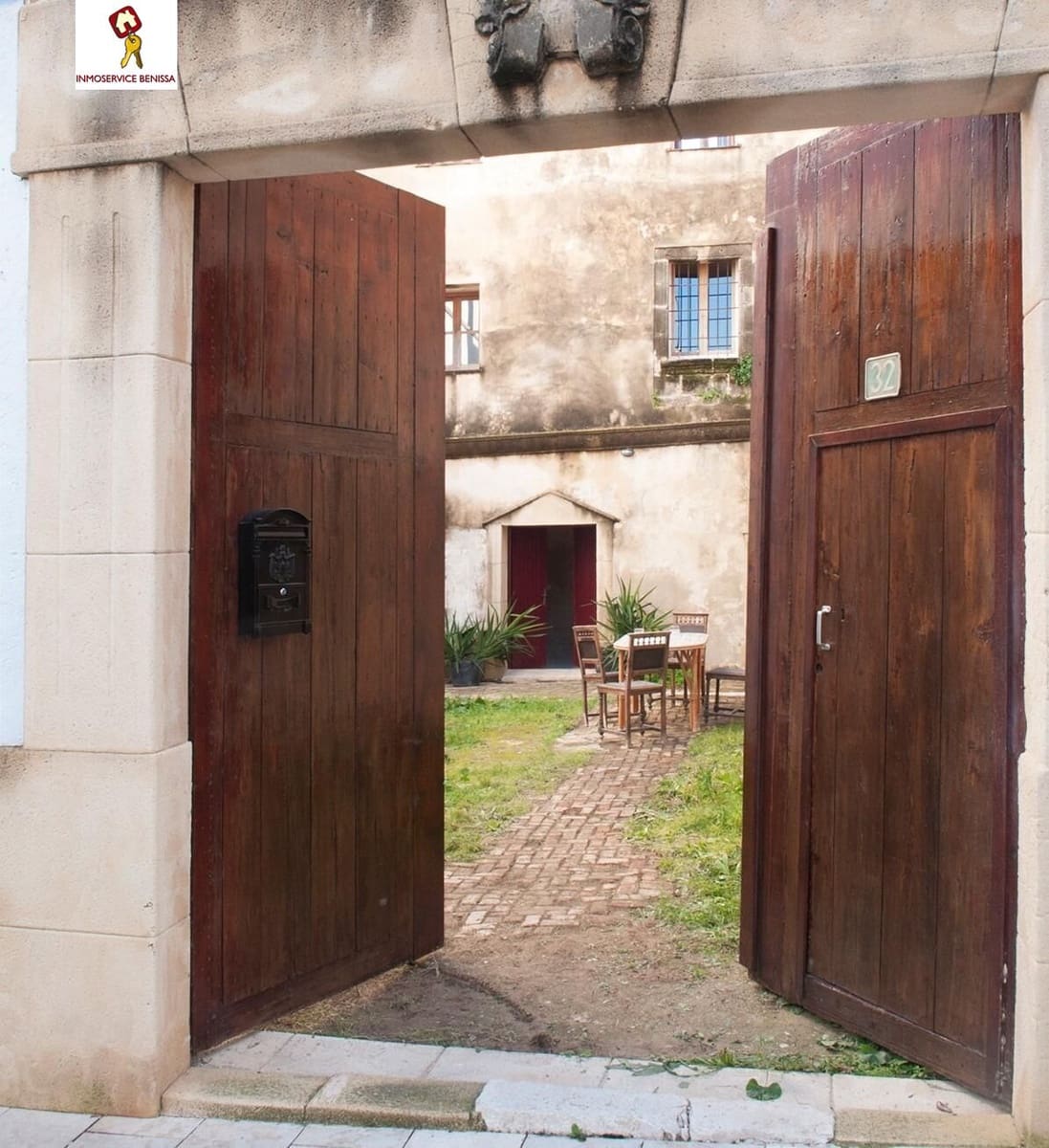 6 soveværelse Byhus til salg i Benissa - € 750.000 (Ref: 8619991)