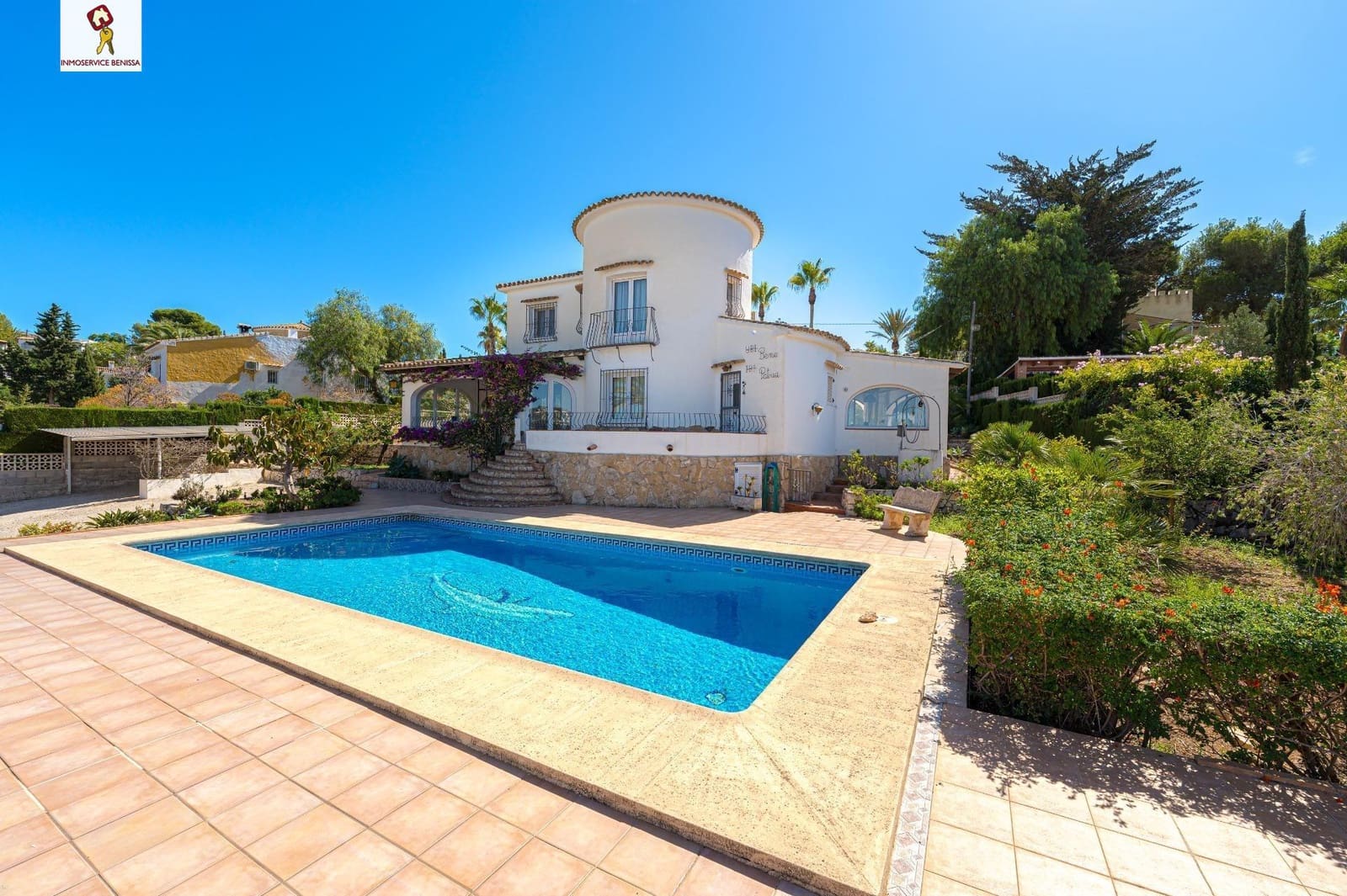 3 bedroom Villa for sale in Moraira with pool - € 679,000 (Ref: 8825072)