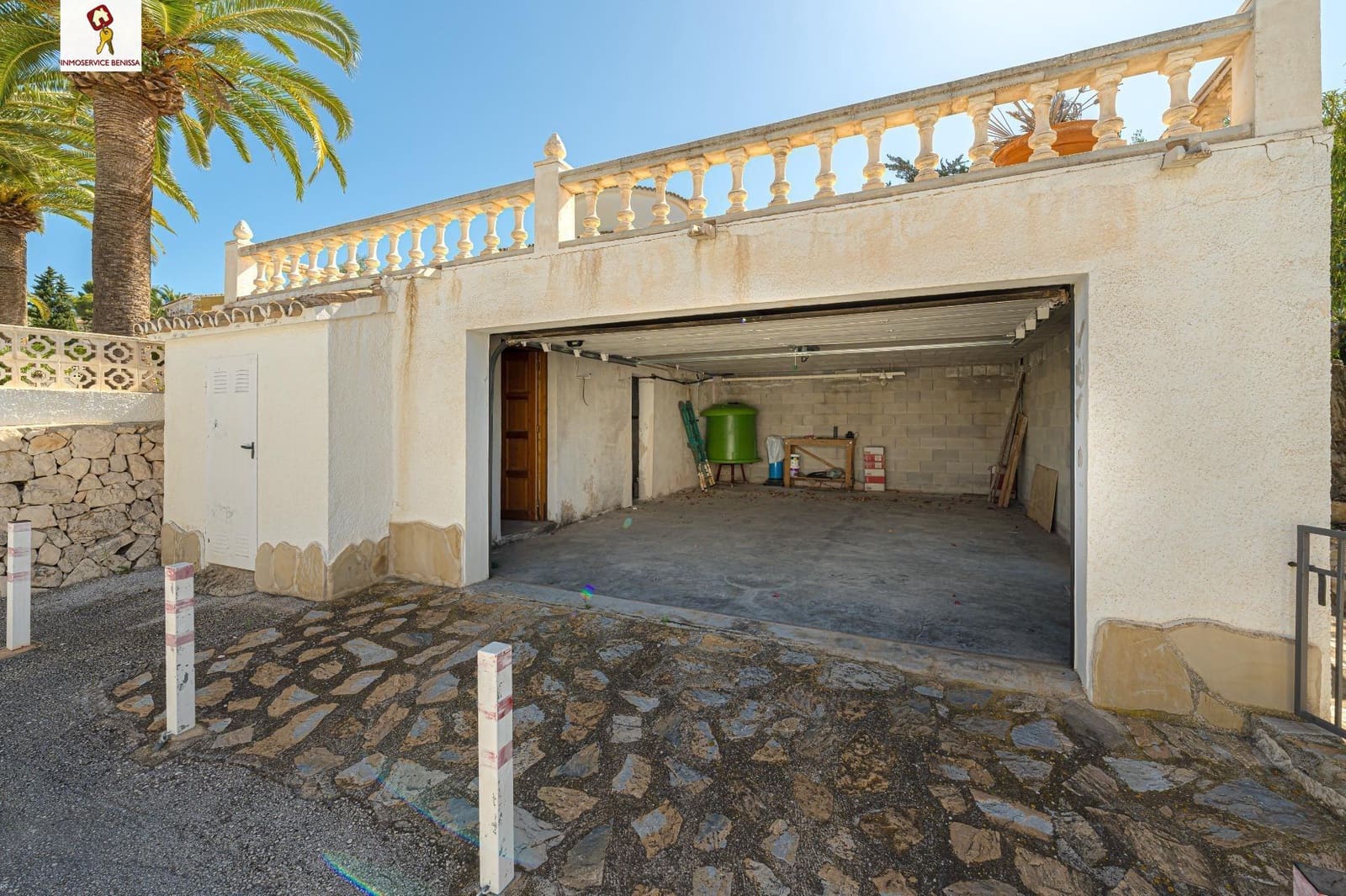 3 bedroom Villa for sale in Moraira with pool - € 679,000 (Ref: 8825072)