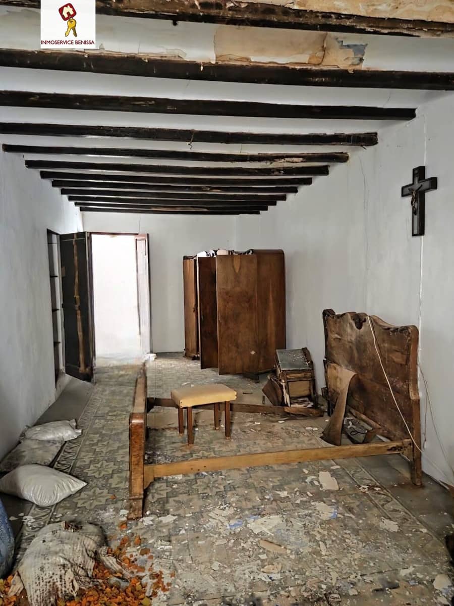 3 soveværelse Byhus til salg i Benissa - € 140.000 (Ref: 9217335)