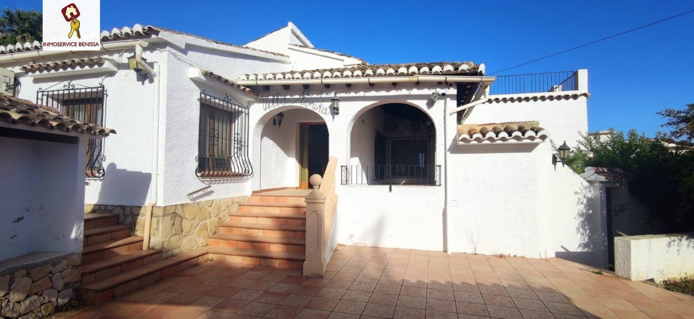 5 soveværelse Villa til salg i Benissa med swimmingpool garage - € 610.000 (Ref: 9550203)