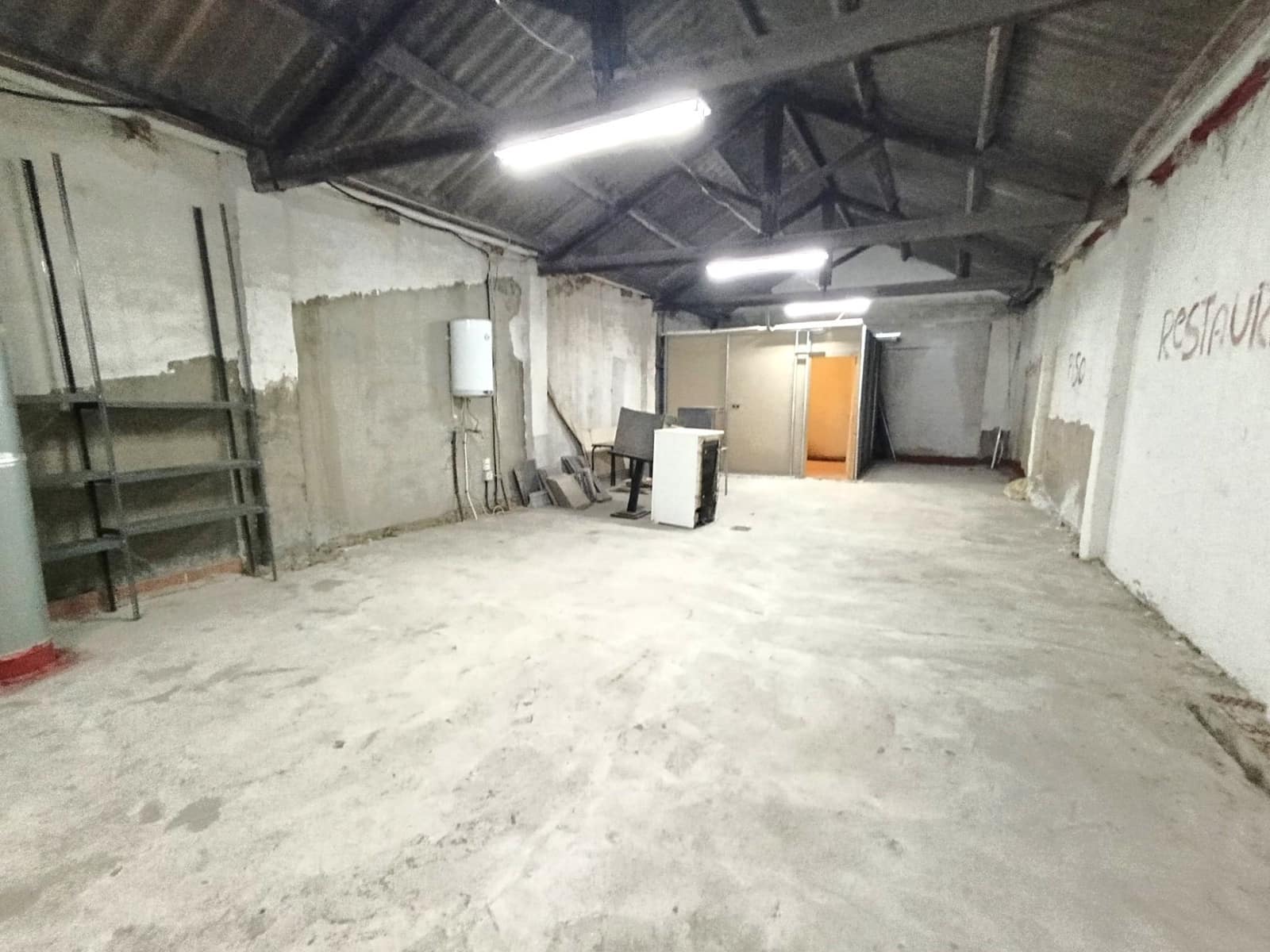 Erhverv til salg i Benissa - € 250.000 (Ref: 9550739)