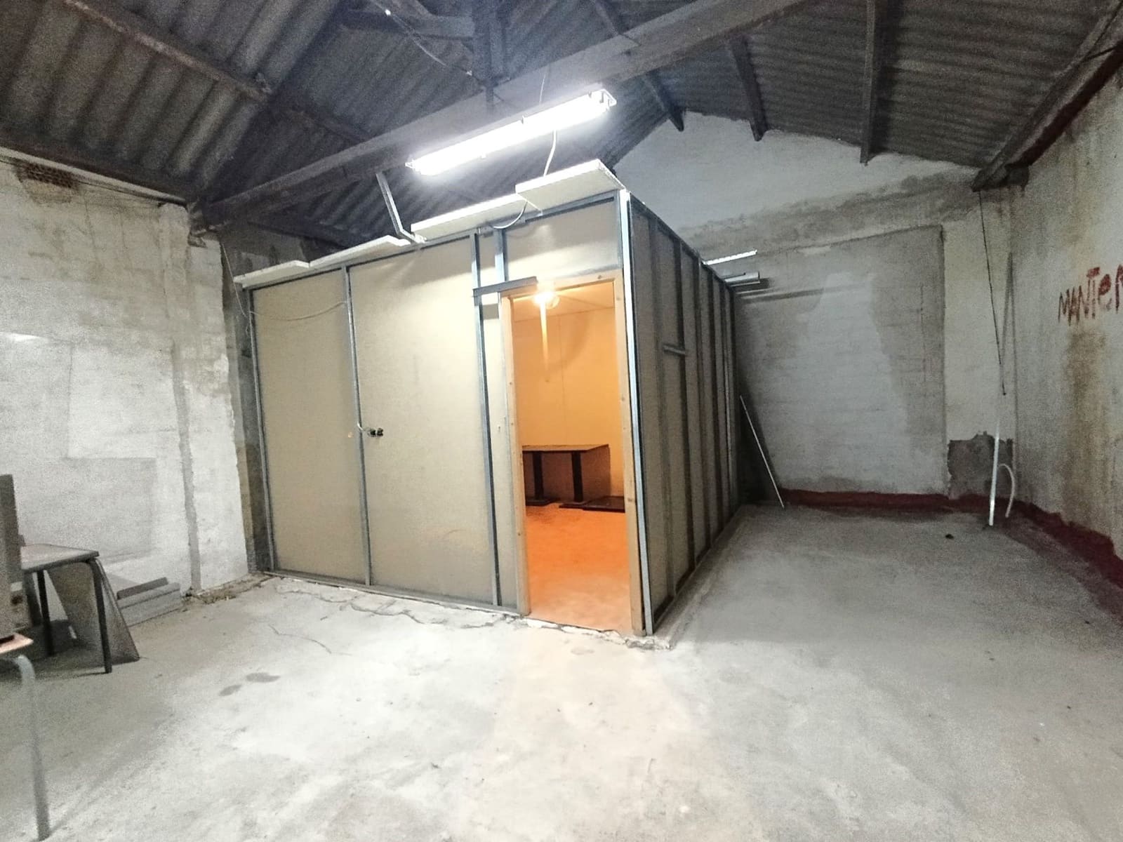 Erhverv til salg i Benissa - € 250.000 (Ref: 9550739)