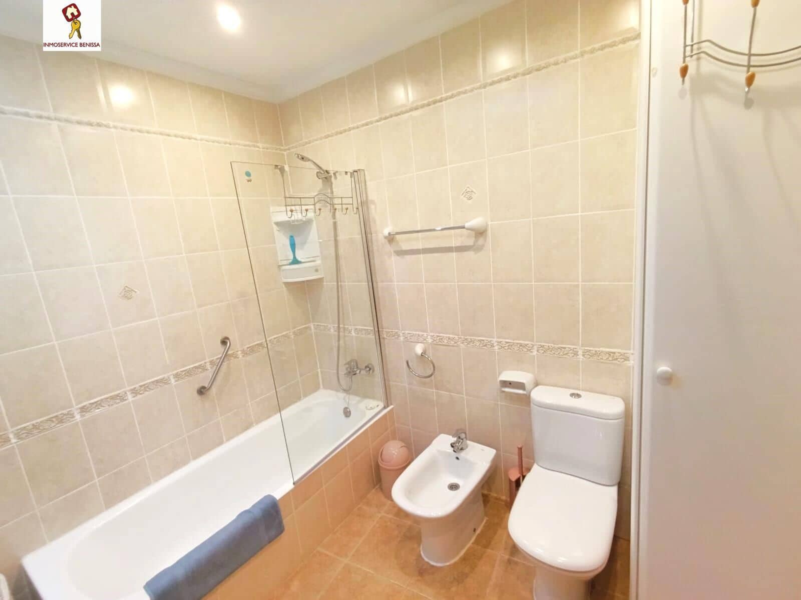 Chalet de 2 habitaciones en Benissa en alquiler con piscina garaje - 950 € (Ref: 9550743)