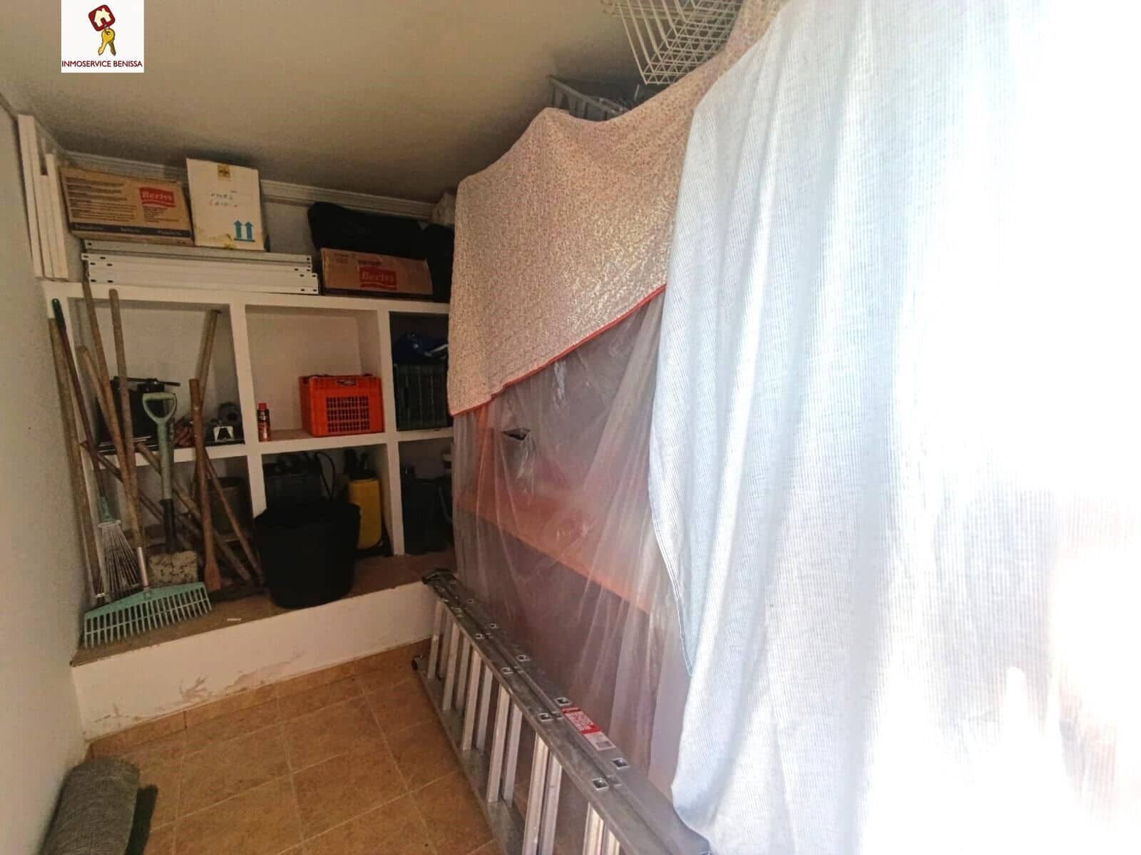 Chalet de 2 habitaciones en Benissa en alquiler con piscina garaje - 950 € (Ref: 9550743)