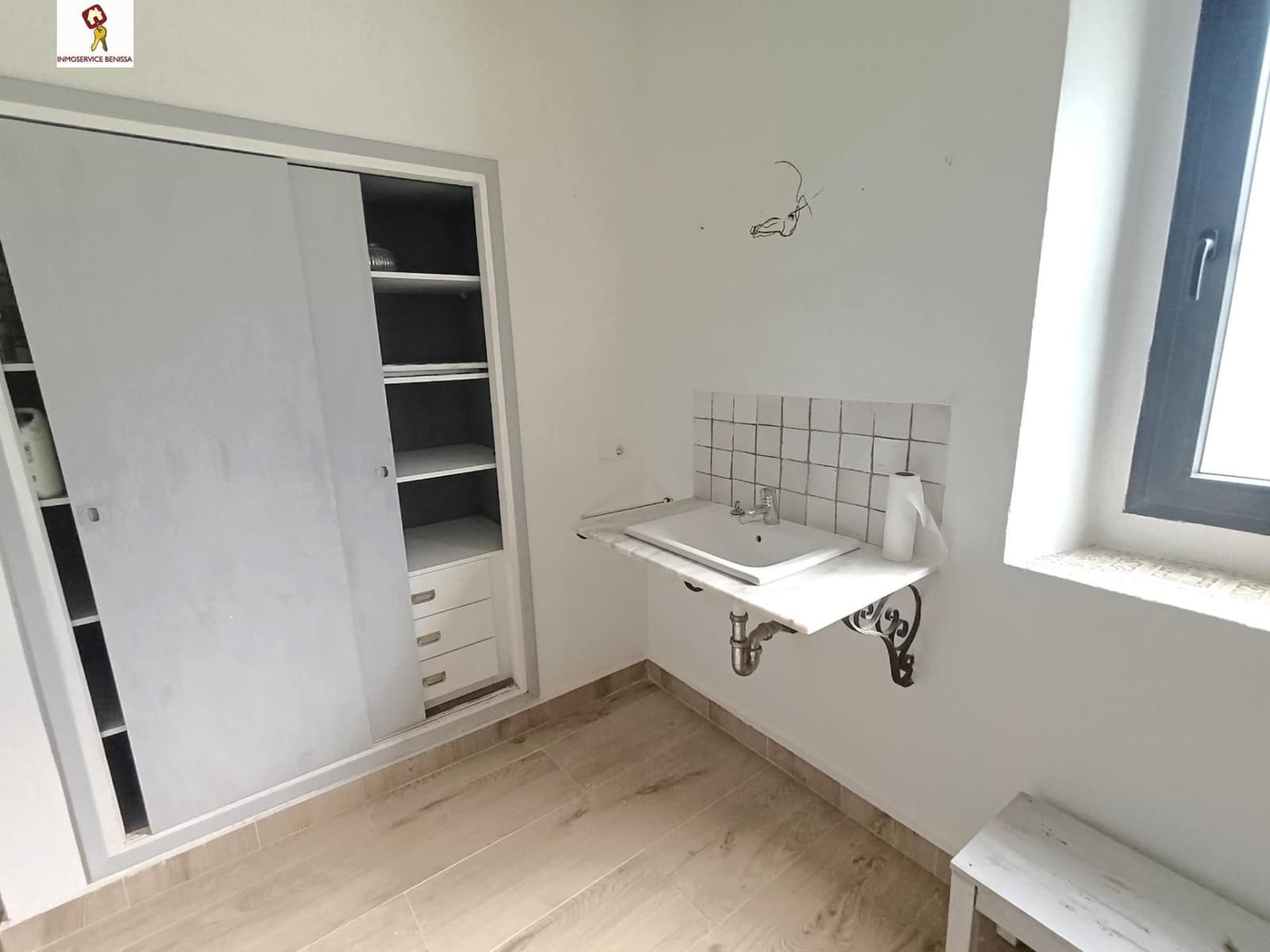 6 makuuhuone Maalaistalo vuokrattavana paikassa Benissa mukana uima-altaan 
autotalli - 2 500 € (Ref: 9550744)