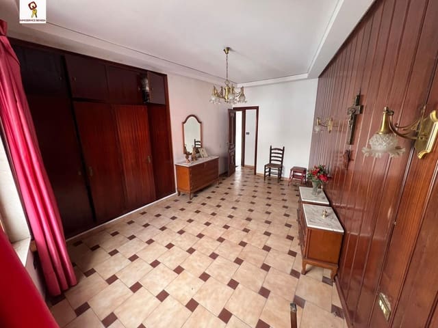 2 sovrum Hus till salu i Dénia med garage - 190 000 € (Ref: 9550748)