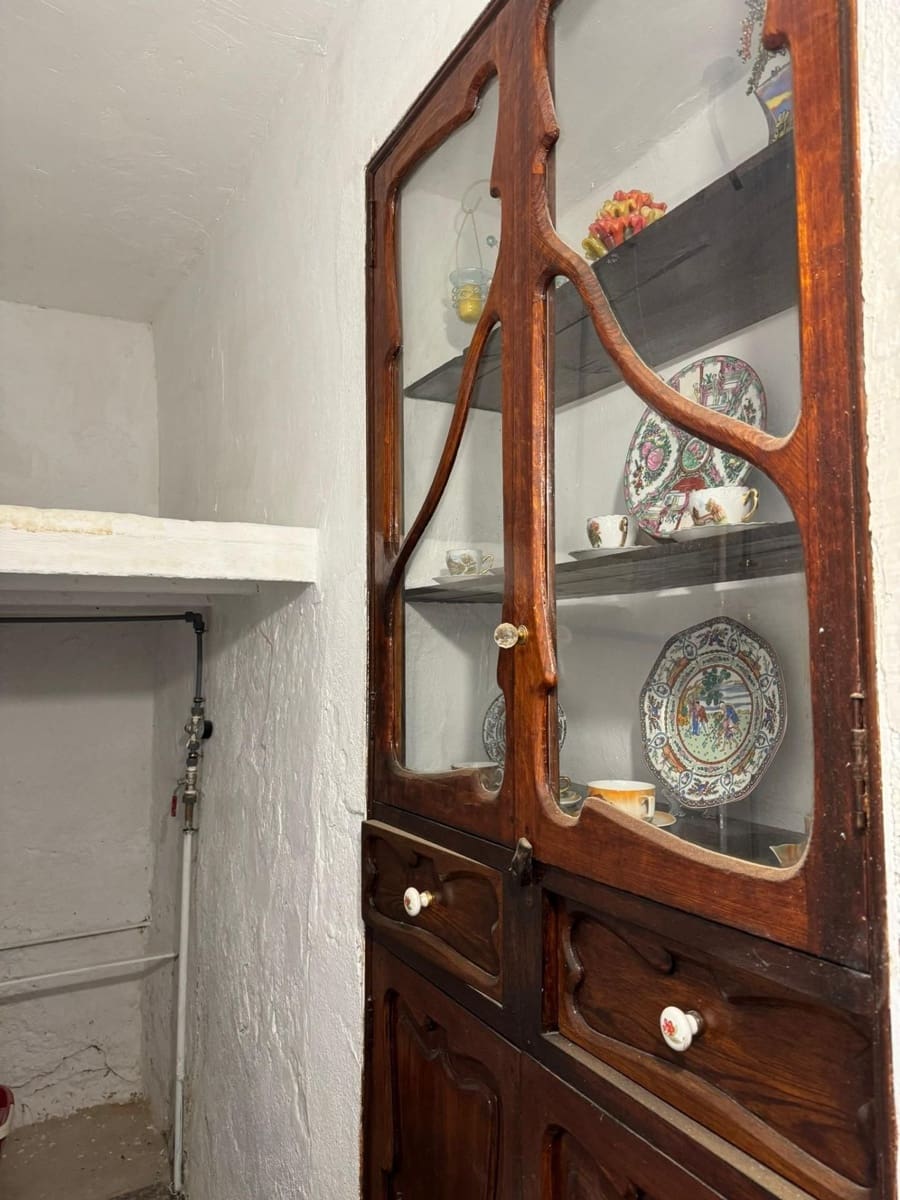 5 soverom Villa til salgs i Benidoleig med garasje - € 160 000 (Ref: 9550749)