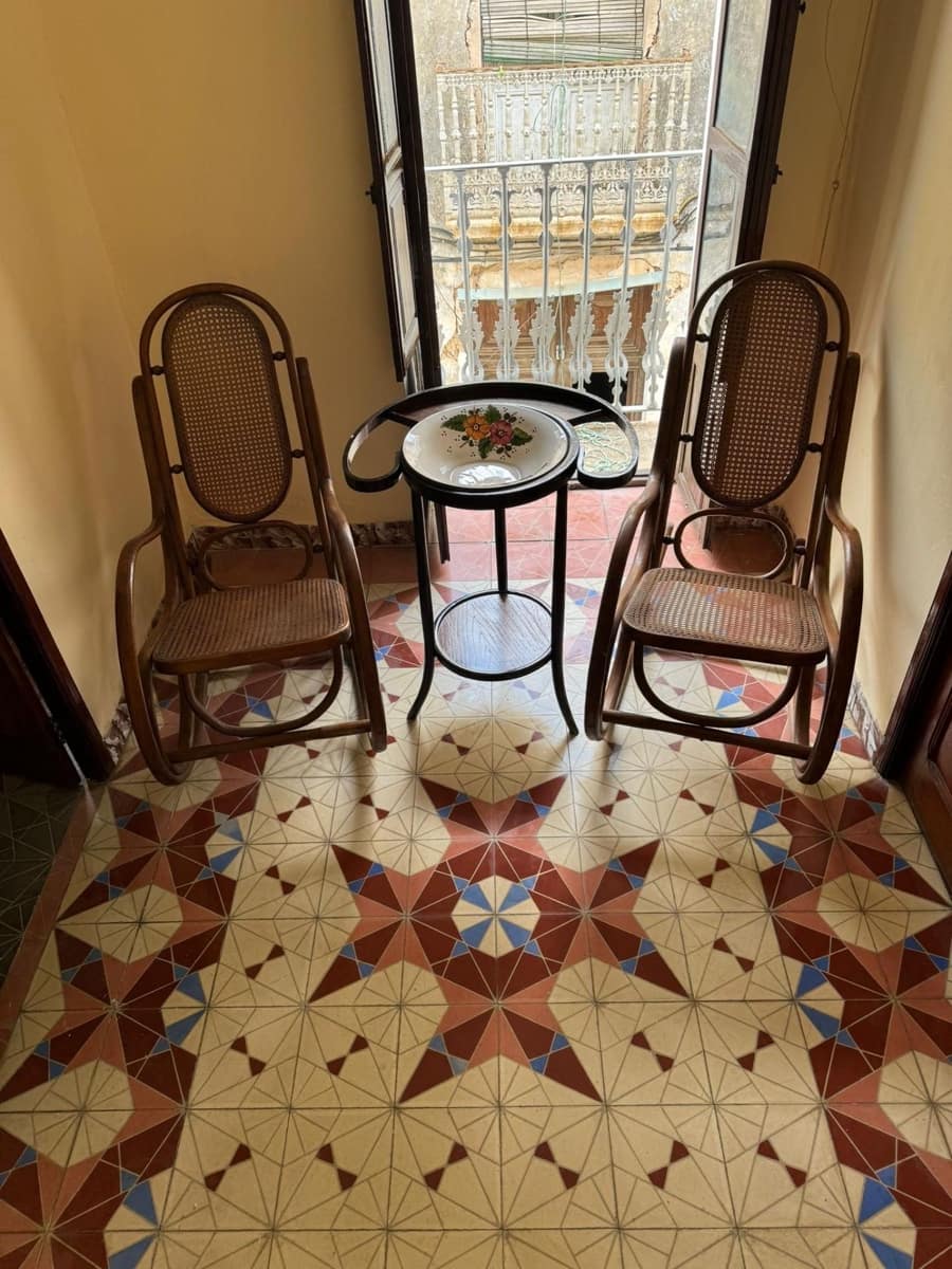 5 soverom Villa til salgs i Benidoleig med garasje - € 160 000 (Ref: 9550749)