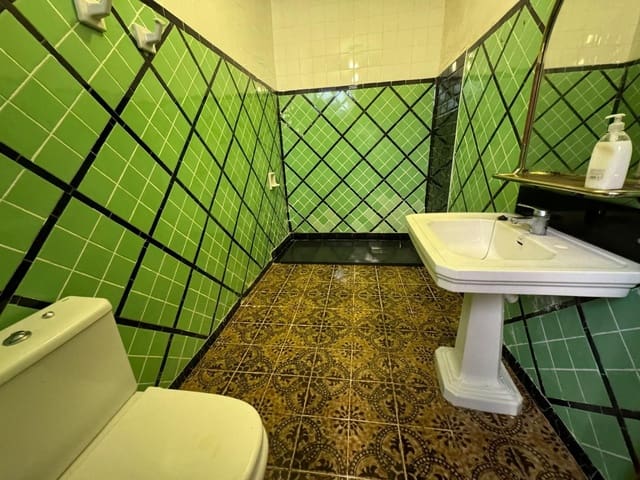 5 sypialnia Willa na sprzedaż w Benidoleig z garażem - 160 000 € (Ref: 9550749)