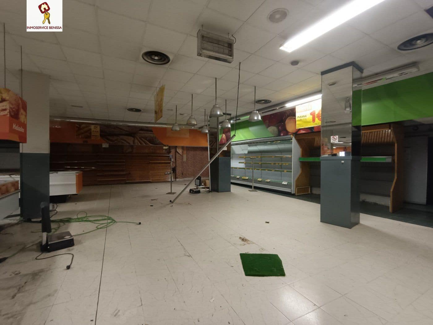 Erhverv til salg i Benissa med garage - € 900.000 (Ref: 9550760)