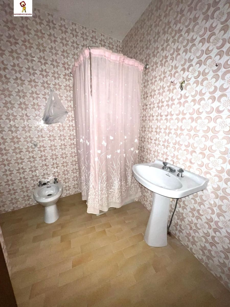 5 soverom Hus til salgs i Benissa med garasje - € 255 000 (Ref: 9550767)