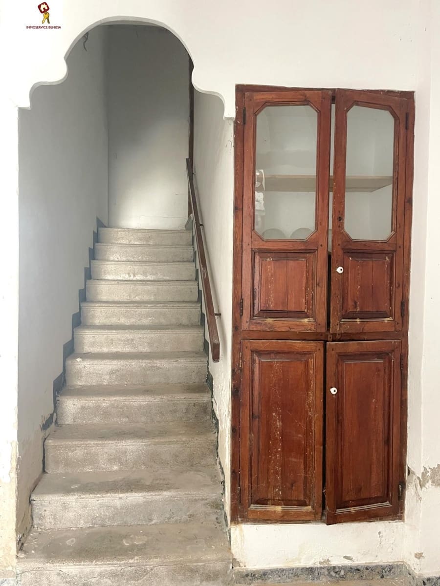 1 quarto Casa em Banda para venda em Benissa com garagem - 150 000 € (Ref: 9550769)