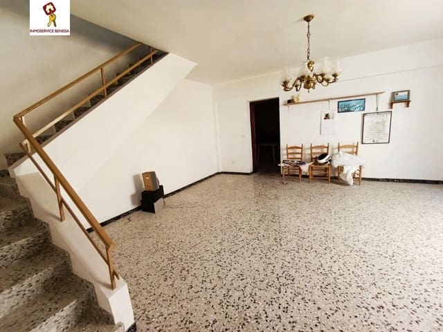 7 soveværelse Byhus til salg i Benissa med garage - € 360.000 (Ref: 9550776)