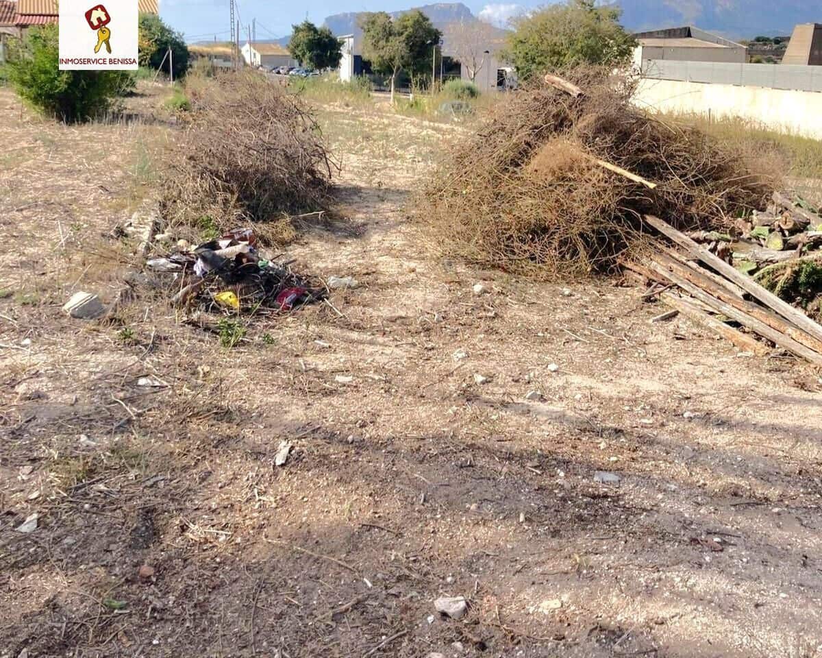 Rakentamaton maa myytävänä paikassa Benissa - 150 000 € (Ref: 9550784)