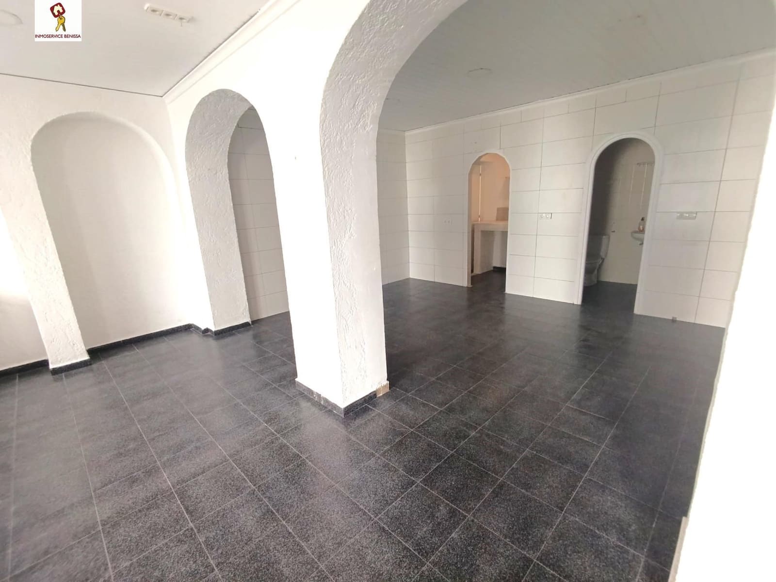 Komercyjne do wynajęcia w Benissa z garażem - 700 € (Ref: 9550795)