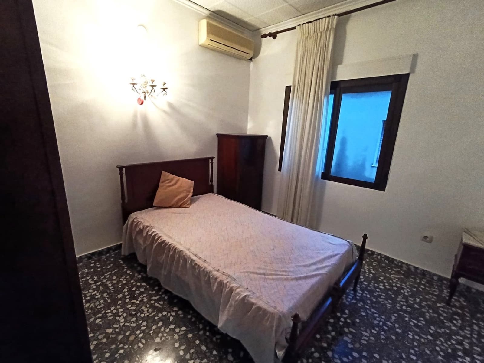 3 makuuhuone Huoneisto vuokrattavana paikassa Lliber - 700 € (Ref: 9585384)