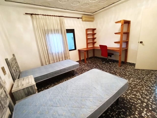 3 makuuhuone Huoneisto vuokrattavana paikassa Llíber - 700 € (Ref: 9585384)