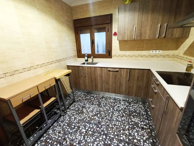 3 makuuhuone Huoneisto vuokrattavana paikassa Llíber - 700 € (Ref: 9585384)