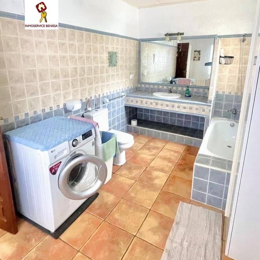 4 makuuhuone Huvila vuokrattavana paikassa Moraira mukana uima-altaan 
autotalli - 1 750 € (Ref: 9673805)