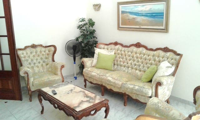 4 quarto Apartamento para arrendar em Benissa com garagem - 900 € (Ref: 9676774)