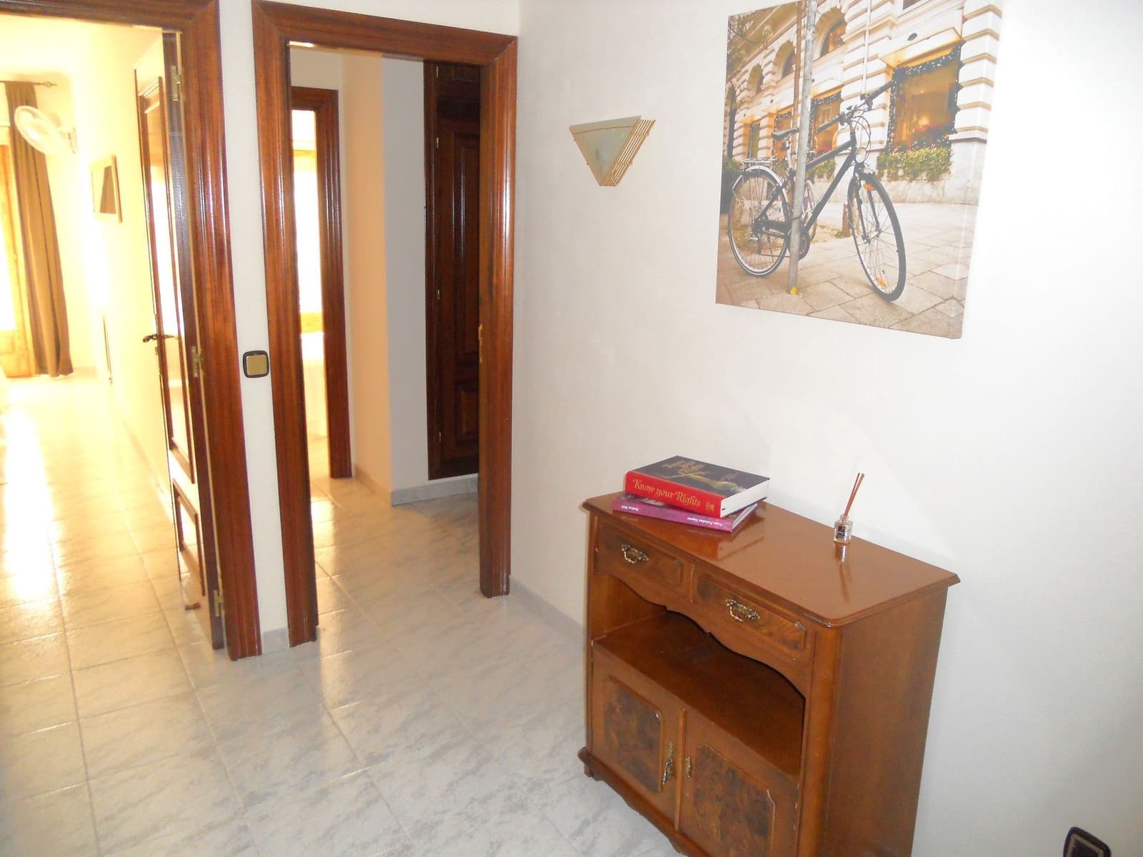 4 bedroom Apartment for rent in Benissa with garage - € 900 (Ref: 9676774)