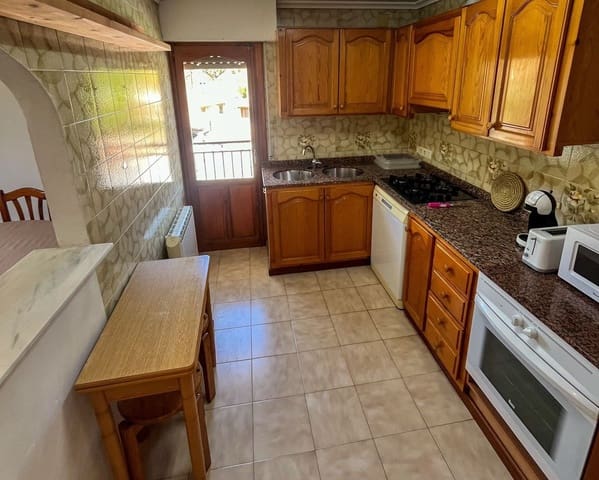 2 sypialnia Finka/Dom wiejski do wynajęcia w Benissa z basenem garażem - 1 250 € (Ref: 9794068)