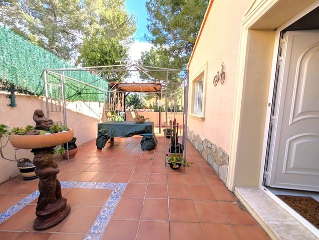 3 soveværelse Villa til salg i Alcalalí / Alcanalí med swimmingpool - € 349.000 (Ref: 9891635)