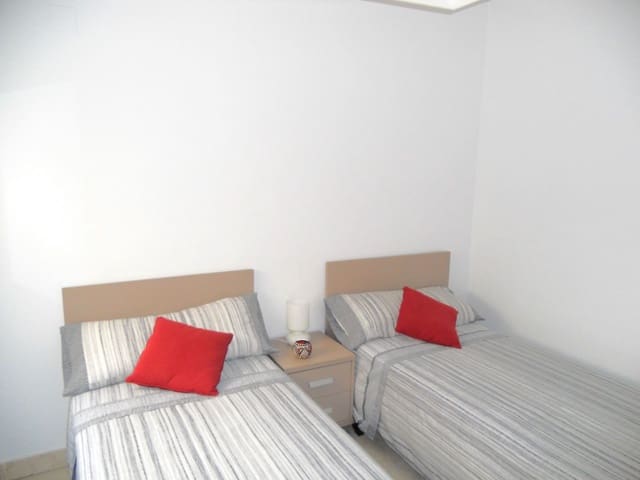 3 Zimmer Wohnung zu vermieten in Benissa mit Garage - 750 € (Ref: 9949125)