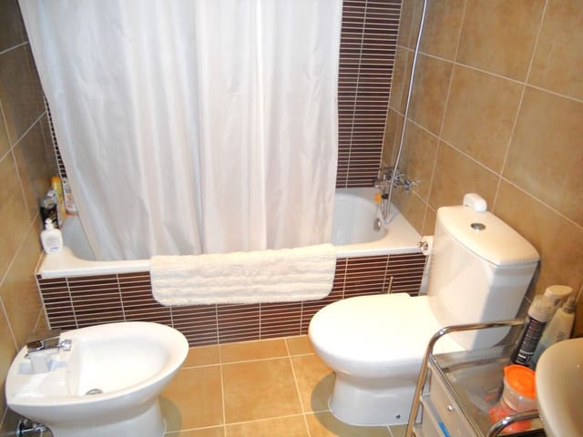 3 Zimmer Wohnung zu vermieten in Benissa mit Garage - 750 € (Ref: 9949125)