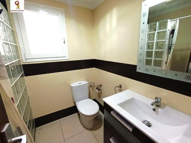4 soverom Leilighet til leie i Benissa med garasje - € 650 (Ref: 9972832)