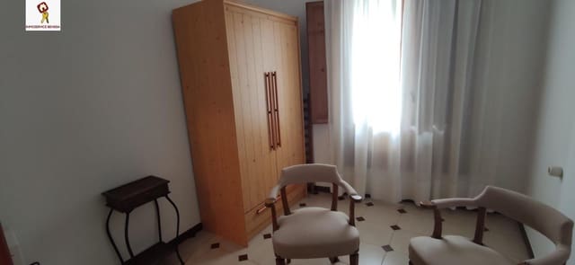 3 soverom Leilighet til leie i Benissa med garasje - € 650 (Ref: 9972833)