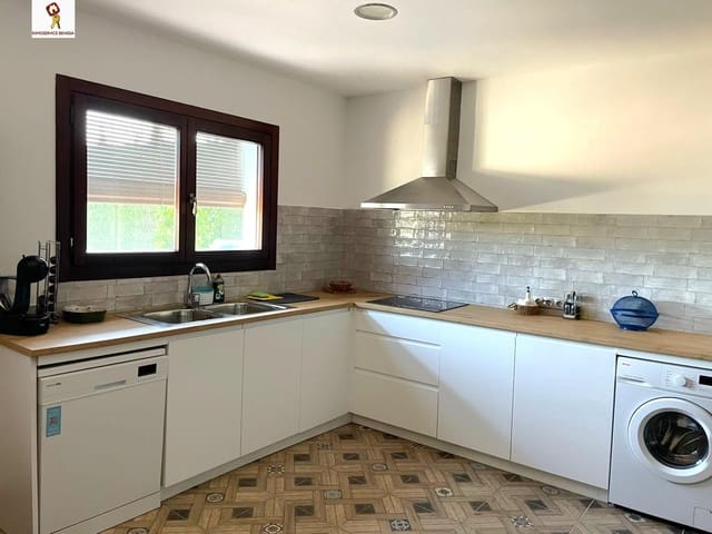 2 slaapkamer Halfvrijstaande villa te huur in Benissa met zwembad garage - € 1.100 (Ref: 9978134)