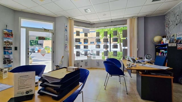 Office for sale in Villalonga with garage - € 129,950 (Ref: 10010233)
