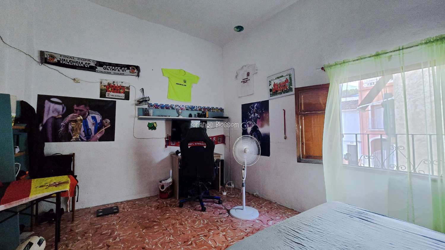 5 bedroom Townhouse for sale in Villalonga - € 189,950 (Ref: 10031415)