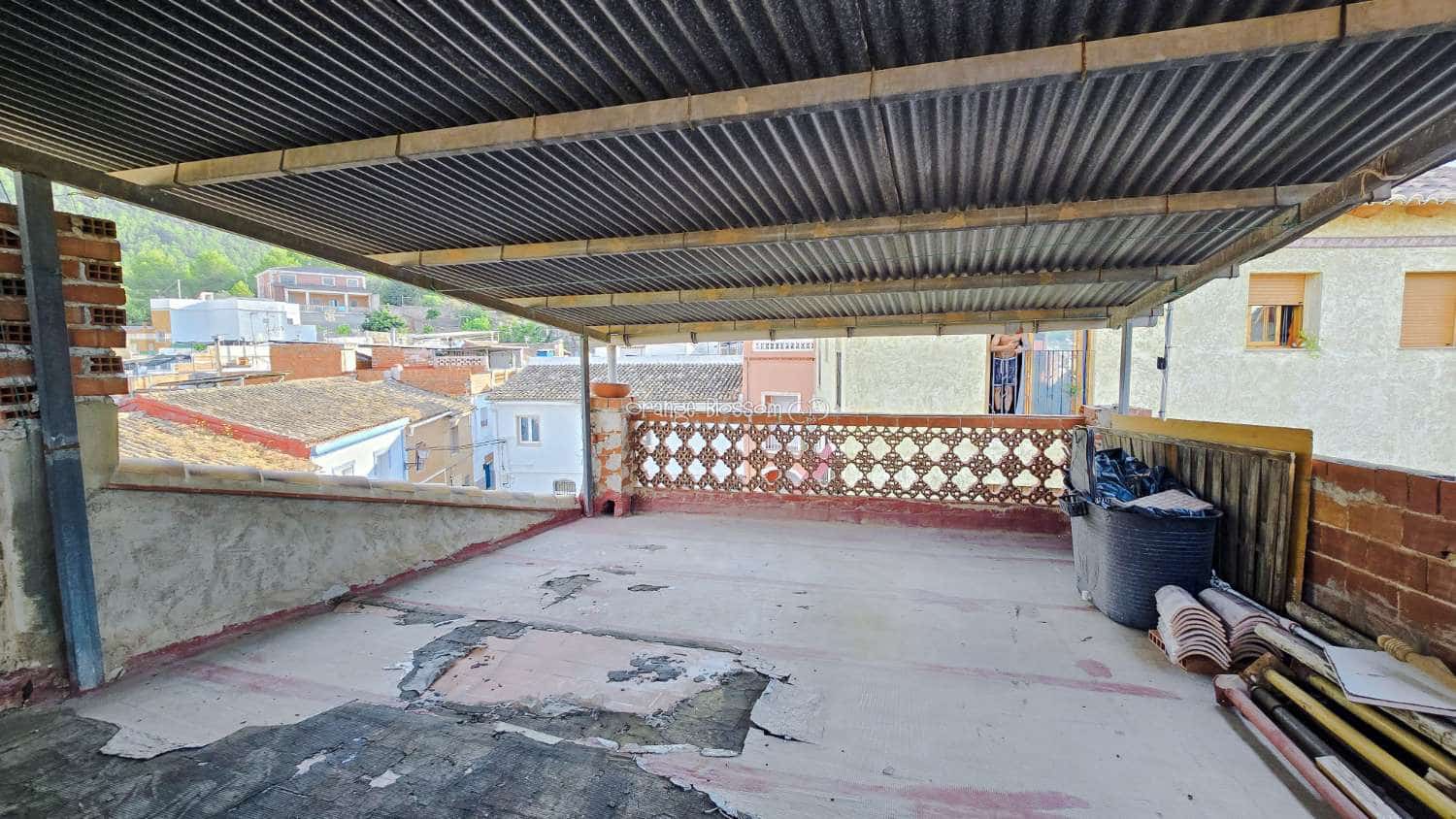 5 bedroom Townhouse for sale in Villalonga - € 189,950 (Ref: 10031415)