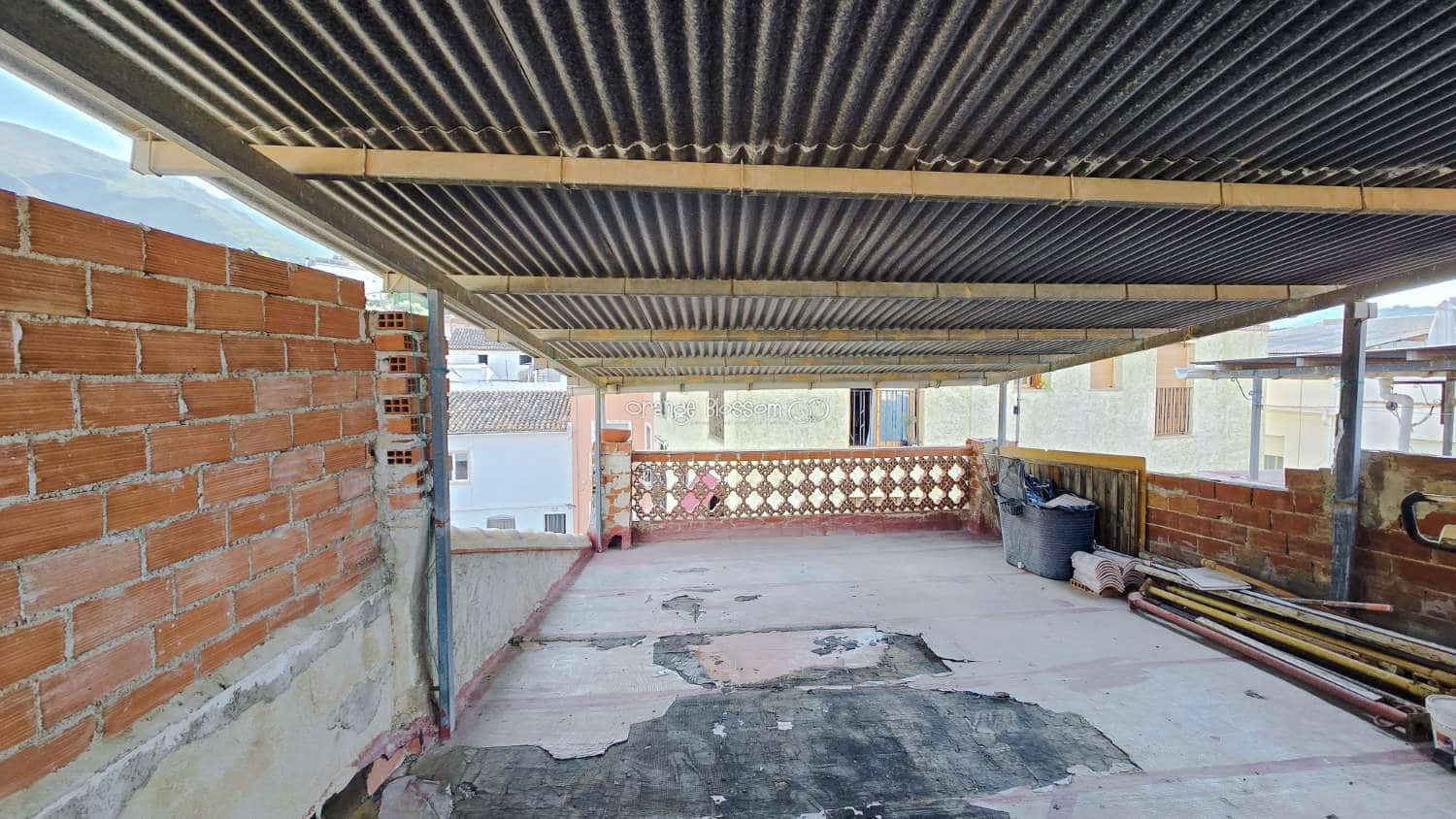 5 bedroom Townhouse for sale in Villalonga - € 189,950 (Ref: 10031415)